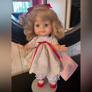 Madame Alexander Playtime Muffin Doll